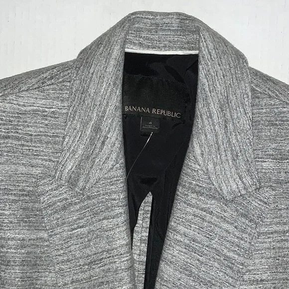 NWOT Banana Republic Blazer Gray - Size 4 - Picture 2 of 6